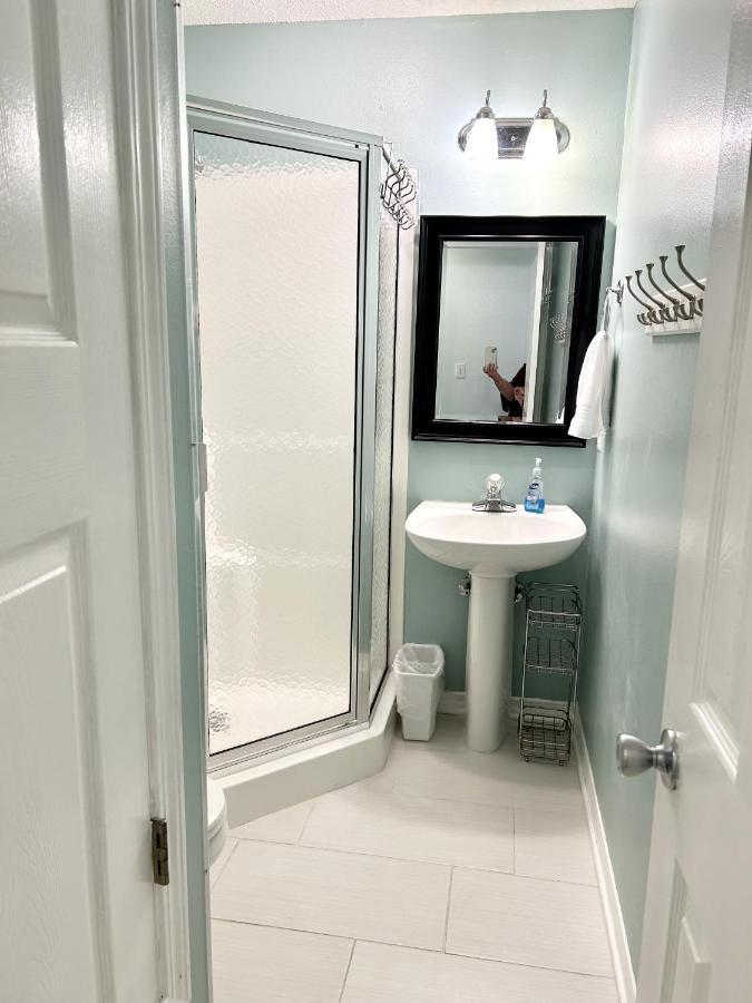 Apartment Island Dream Unit #212 *
