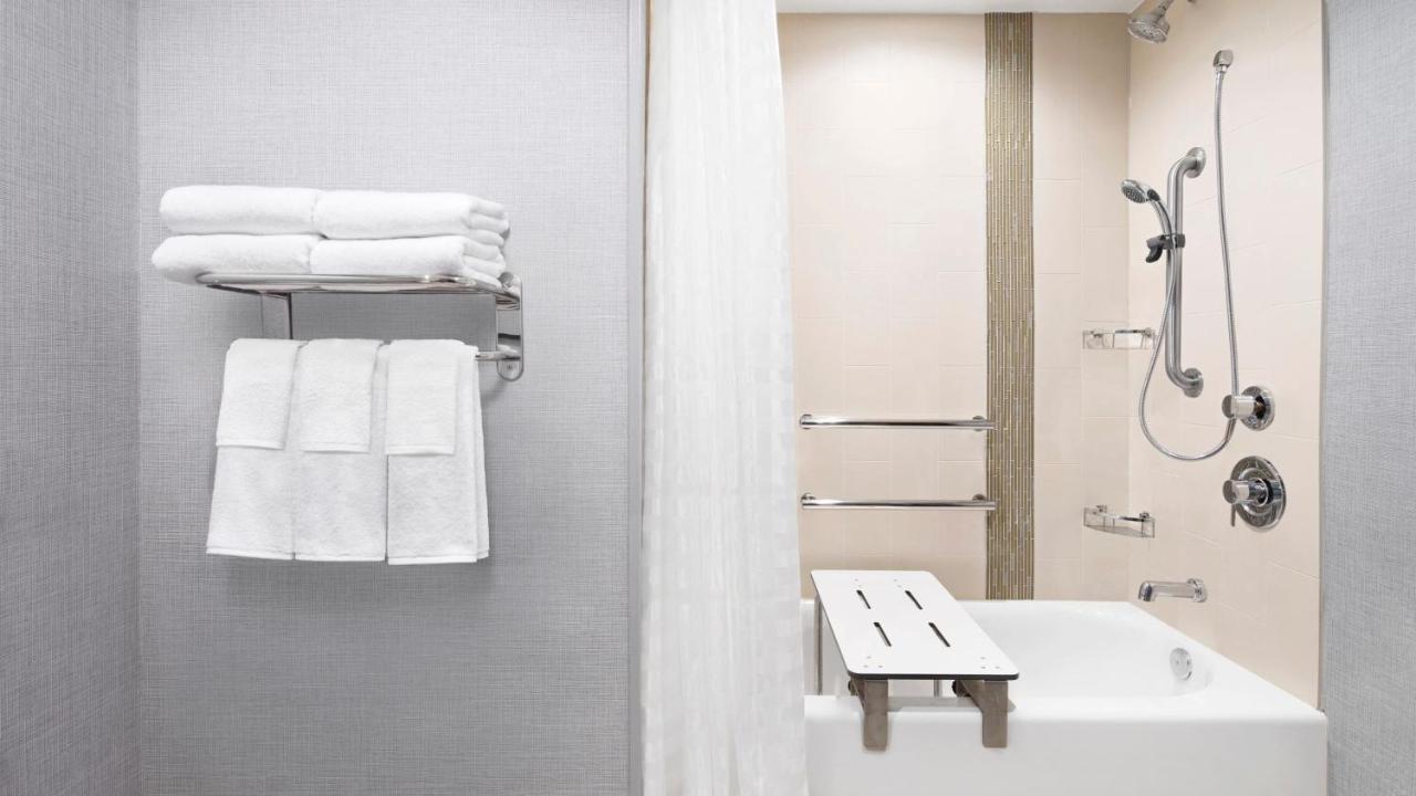 Hyatt Place St. Johns Town Center Jacksonville