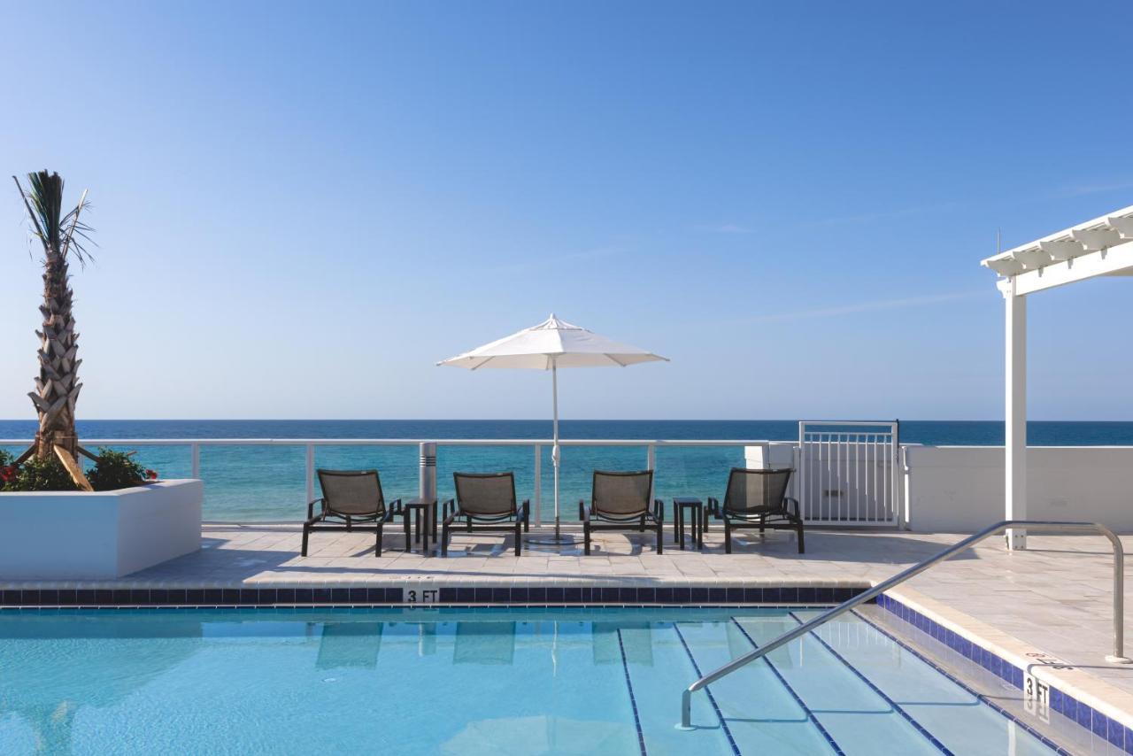 The Pensacola 4*