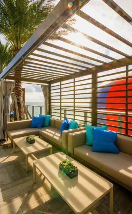 Direct Oceanfront - Hyde * Hollywood