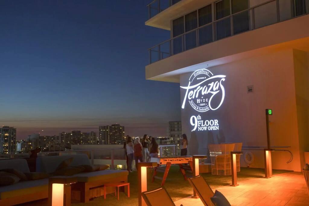 Direct Oceanfront - Hyde *