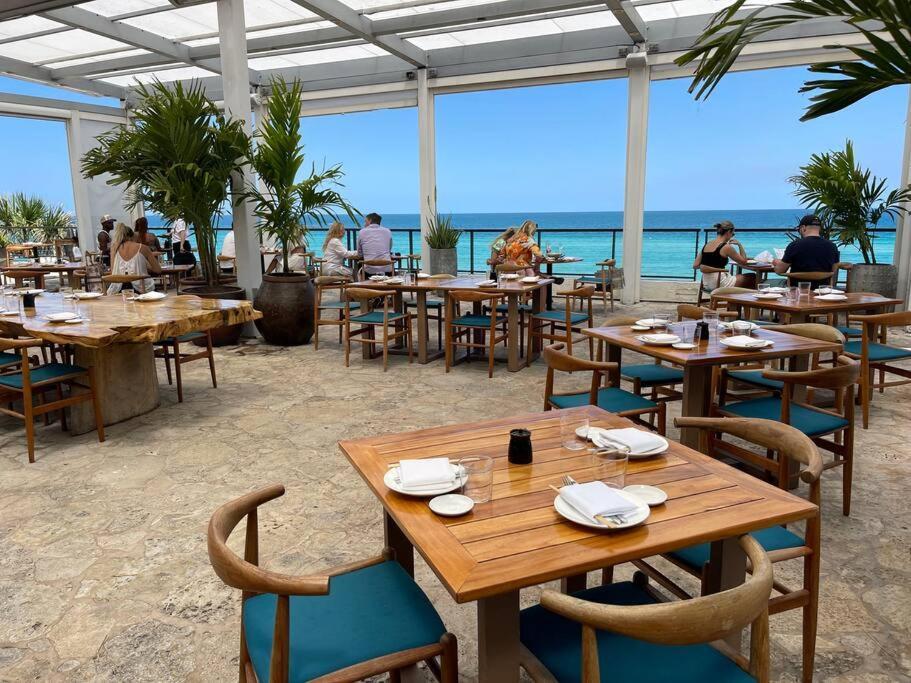 Direct Oceanfront - Hyde *
