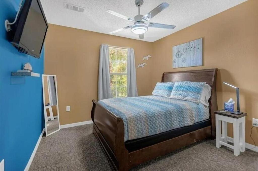 Brand New Oasis 10 Minute Drive To World *