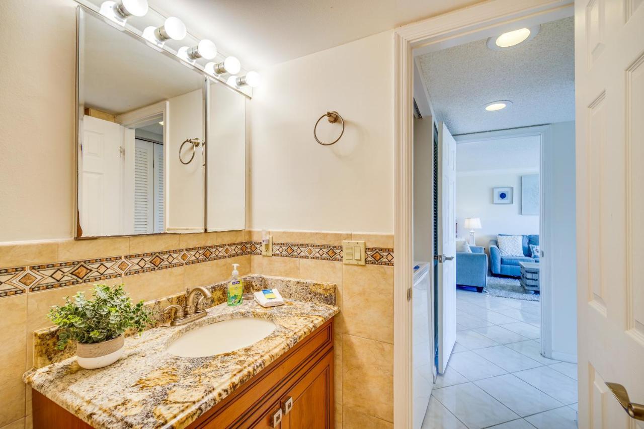 Resort-style In Pierce With Access! Apartment *