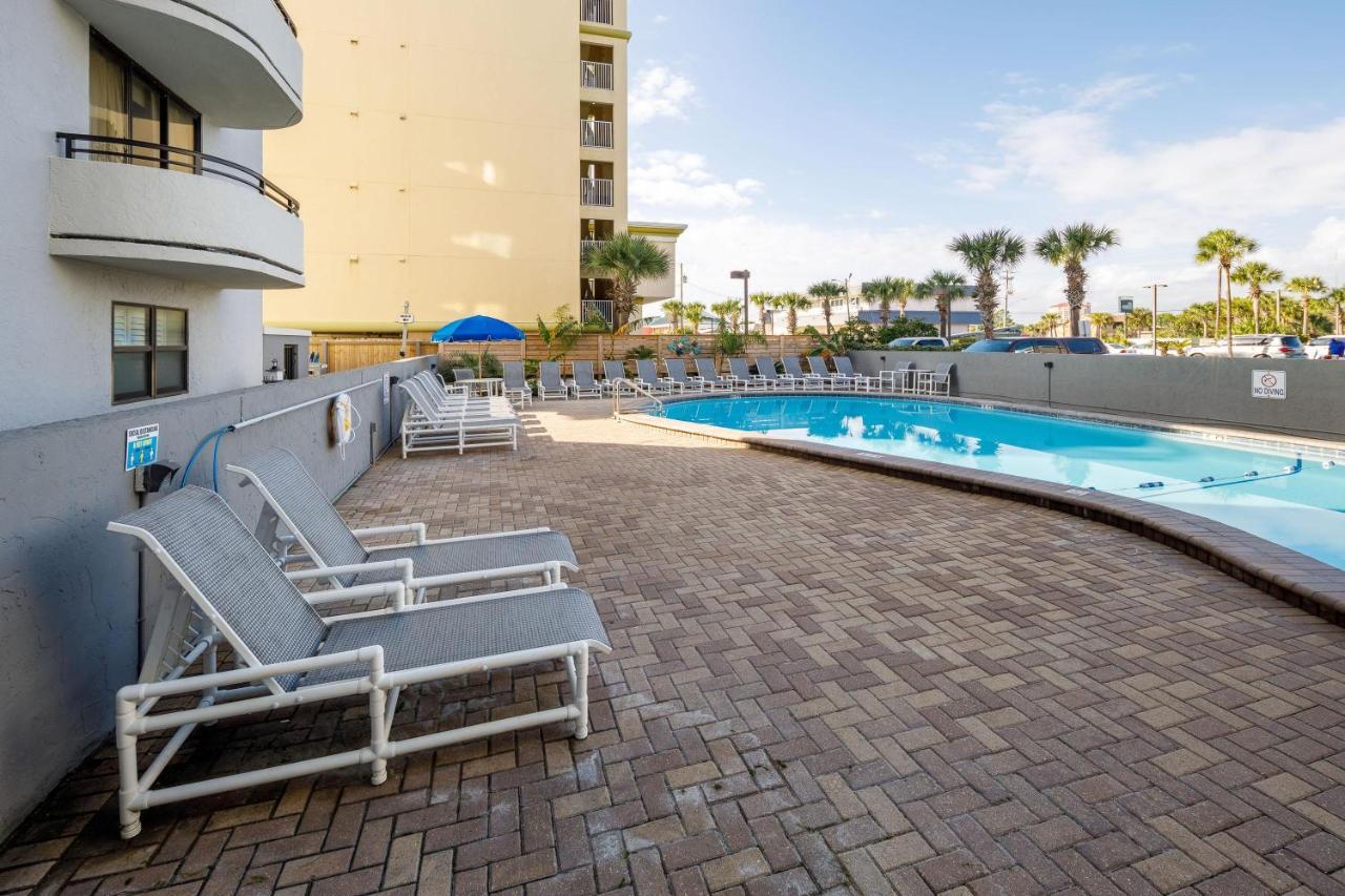 Nautilus 1701 Gulf Front 2 Bedroom Large Penthouse Huge Wrap Around Balcony Holiday home *