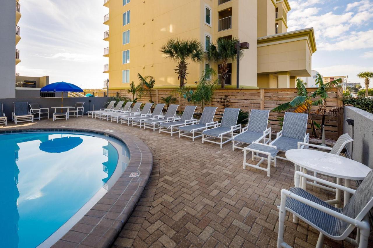 Holiday home Nautilus 1701 Gulf Front 2 Bedroom Large Penthouse Huge Wrap Around Balcony *