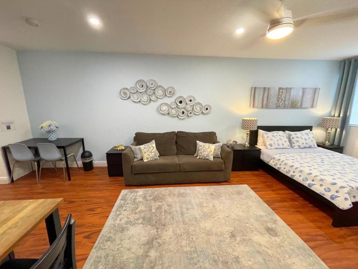 Apartment 308-10 Seabreeze #10 Hollywood