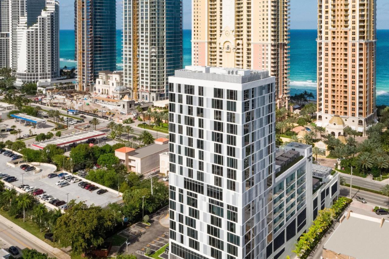 Hotel Miami Sunny Isles 3*