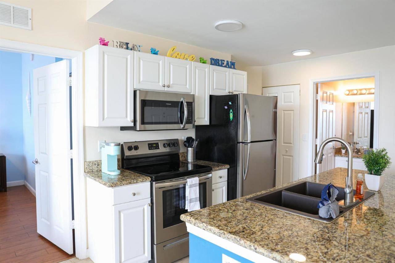 Dolphin Bay In Boca Ciega - 2br, Pool, Bay View * St. Petersburg
