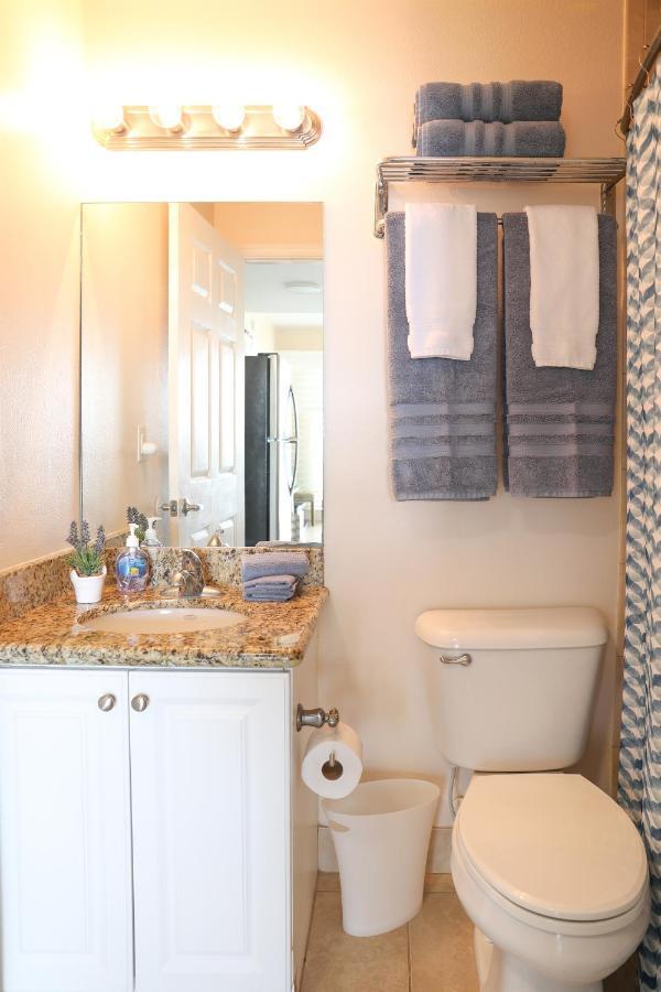 Dolphin Bay In Boca Ciega - 2br, Pool, Bay View