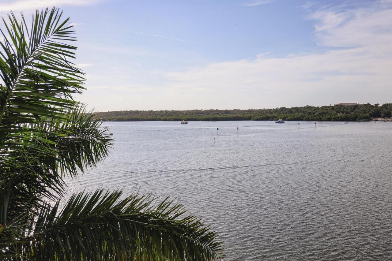 Apartment Dolphin Bay In Boca Ciega - 2br, Pool, Bay View St. Petersburg