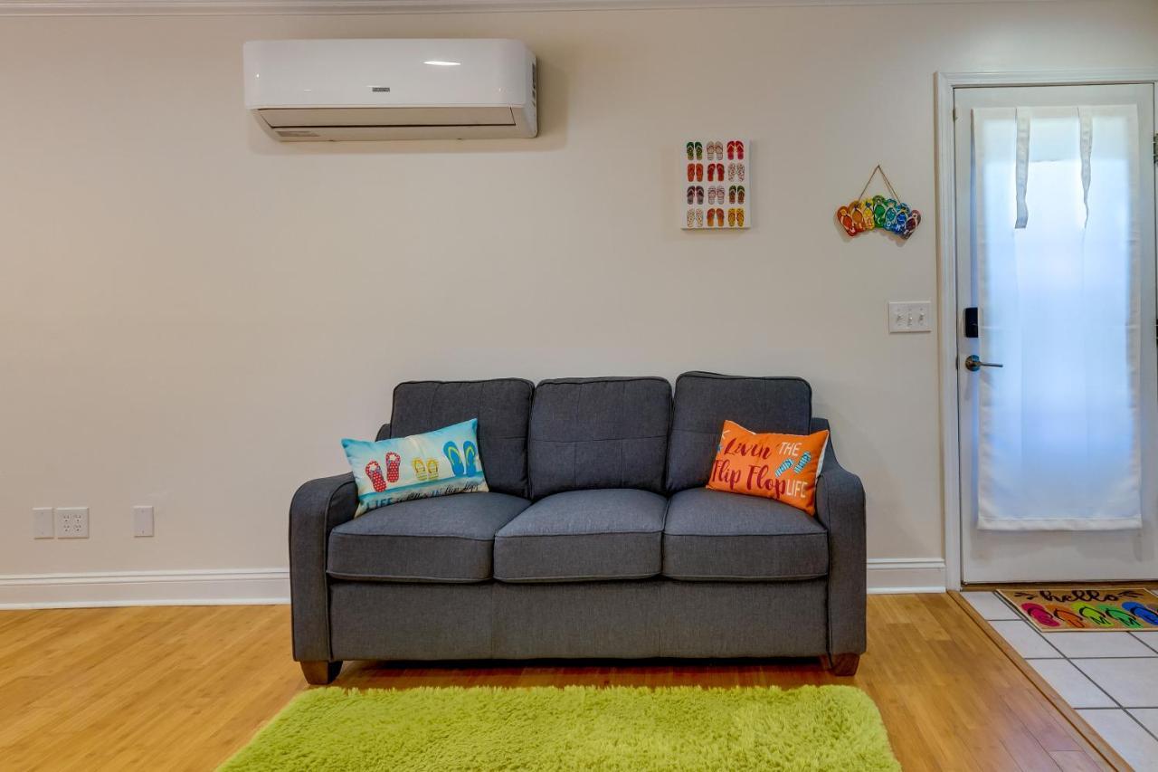 Apartment Vacation For 2 With Pool Access! *