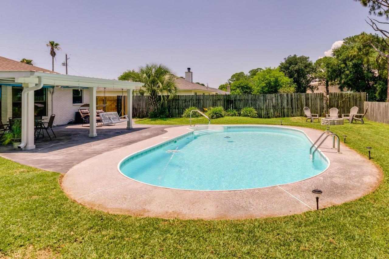 Vacation For 2 With Pool Access! * Gulf Breeze