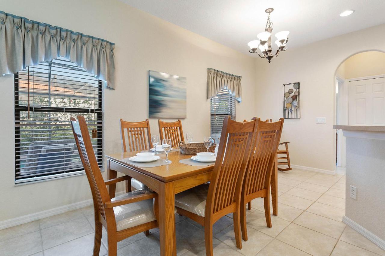 Holiday home Paradise Styles 4 Bedrooms With 3 Baths Pool And