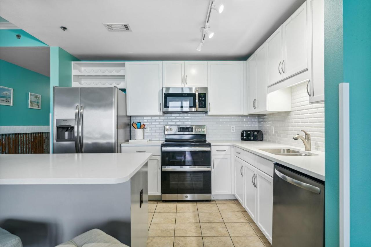 Laketown Wharf 1825 Apartment Panama City Beach