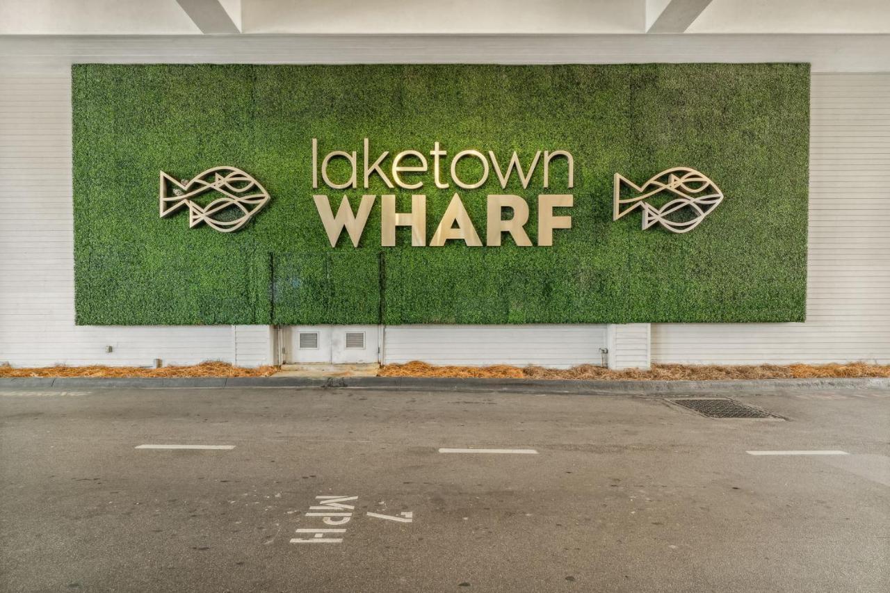 Laketown Wharf 1825