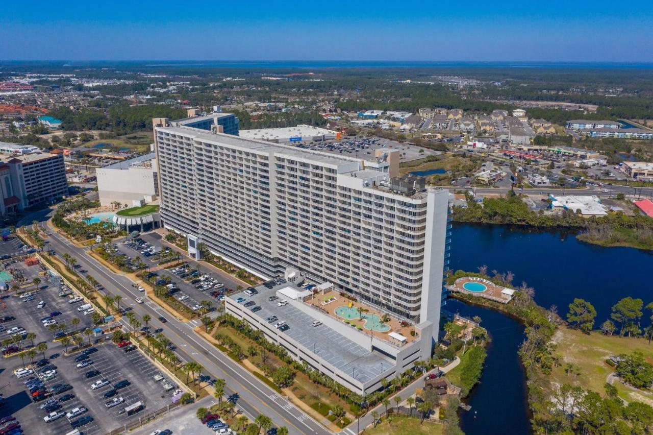 Laketown Wharf 1825 *