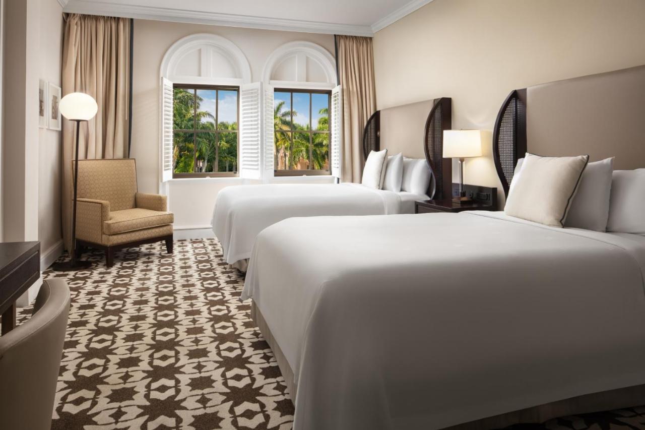 Hotel Cloister At The