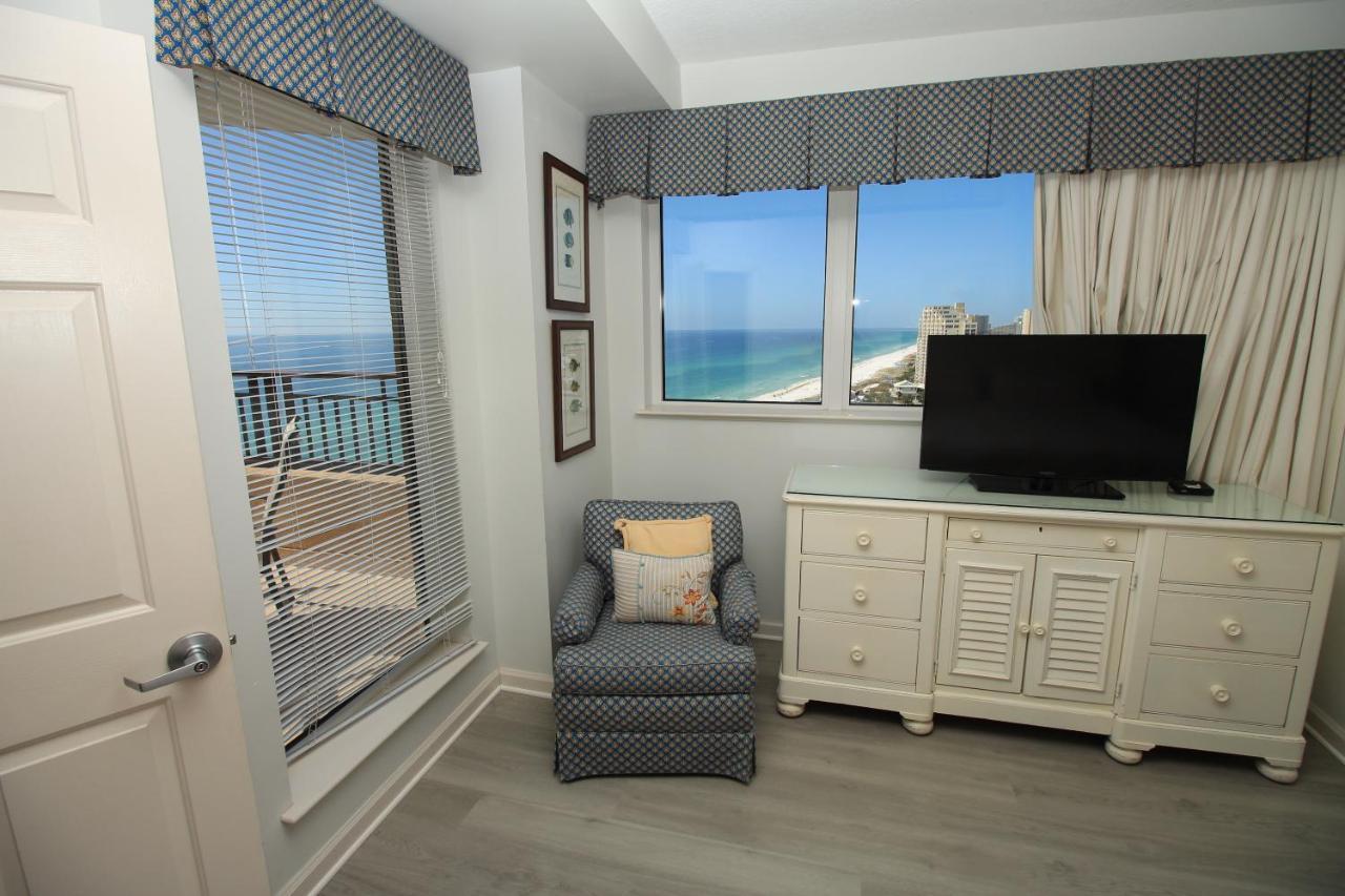 Holiday home 3br Beachfront 16th Flr Two Master Bedrooms, Pool Fitness Center At Westwinds *