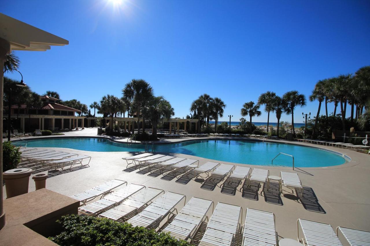 Holiday home 3br Beachfront 16th Flr Two Master Bedrooms, Pool Fitness Center At Westwinds Destin