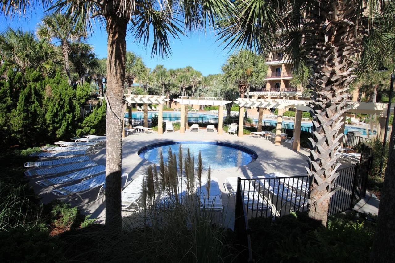 3br Beachfront 16th Flr Two Master Bedrooms, Pool Fitness Center At Westwinds Holiday home *