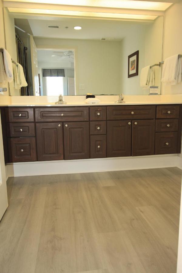 Holiday home 3br Beachfront 16th Flr Two Master Bedrooms, Pool Fitness Center At Westwinds *