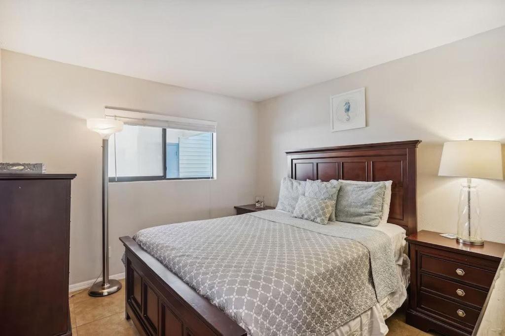 Aparthotel Palms- Unit 102 *