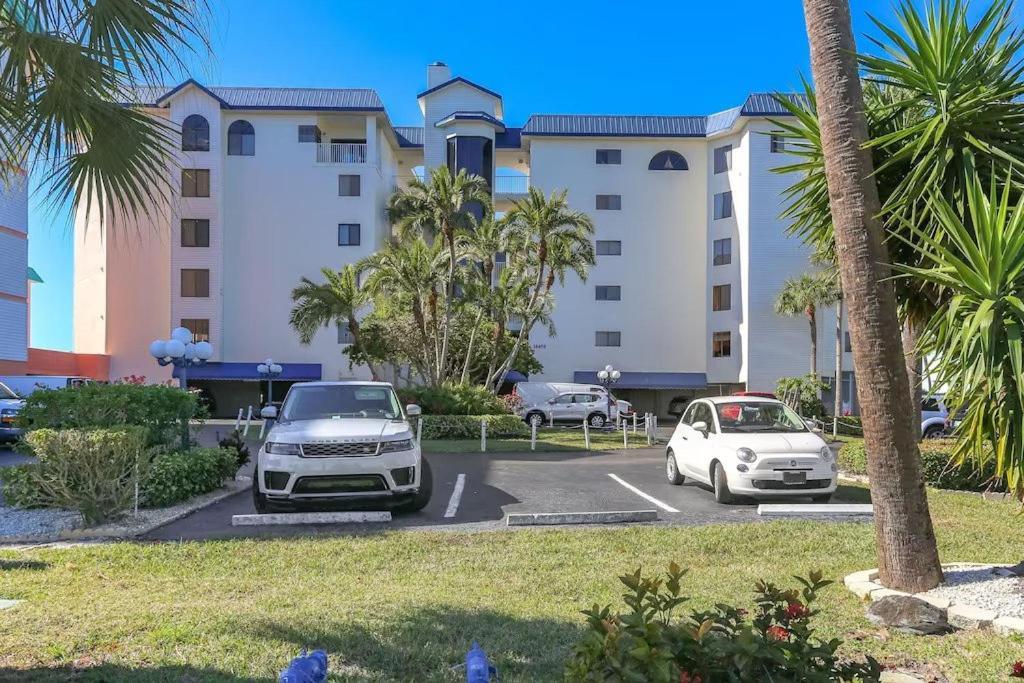 Palms- Unit 102 Aparthotel