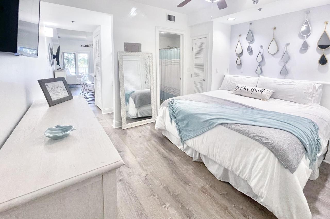 Carillon 205 Apartment Laguna Beach