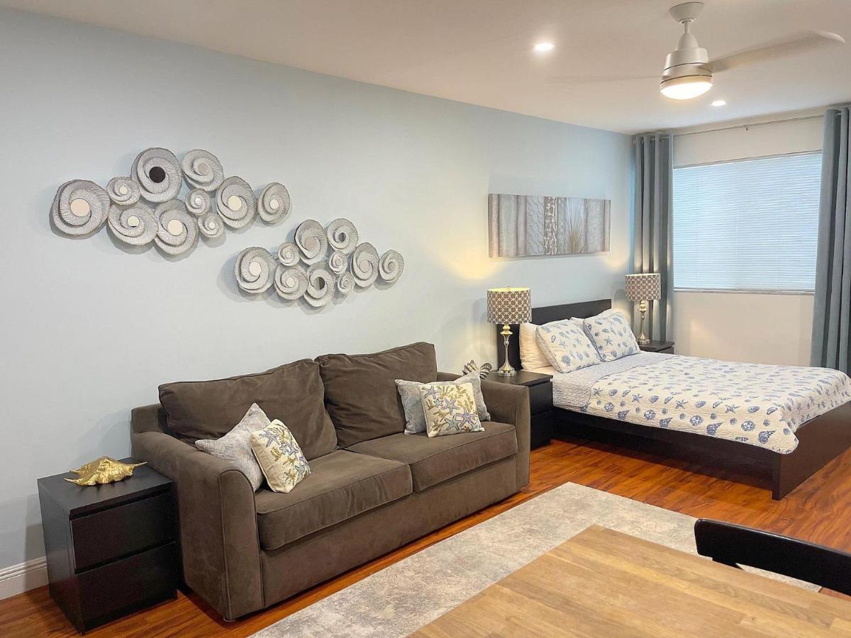 308-10 Seabreeze #10 Apartment Hollywood
