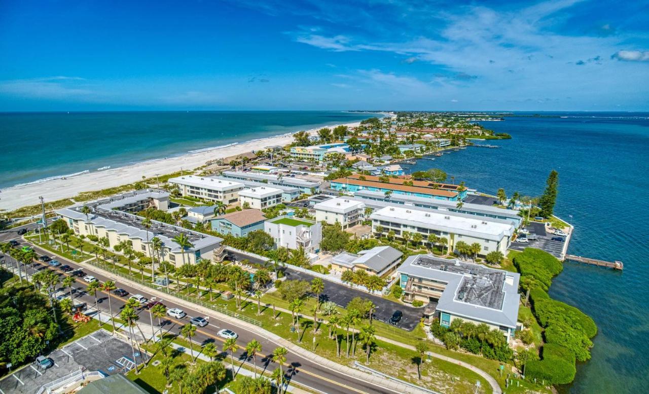 Anna Maria Island View 208
