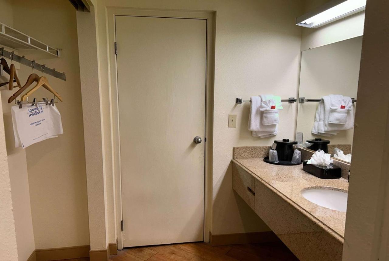 La Quinta By Wyndham Orlando South 3*