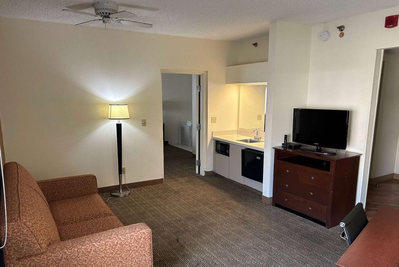 Hotel La Quinta By Wyndham Orlando South Williamsburg