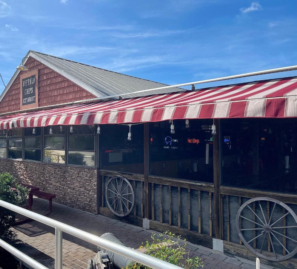 Motel Buffalo Chip's Ranch House 2*