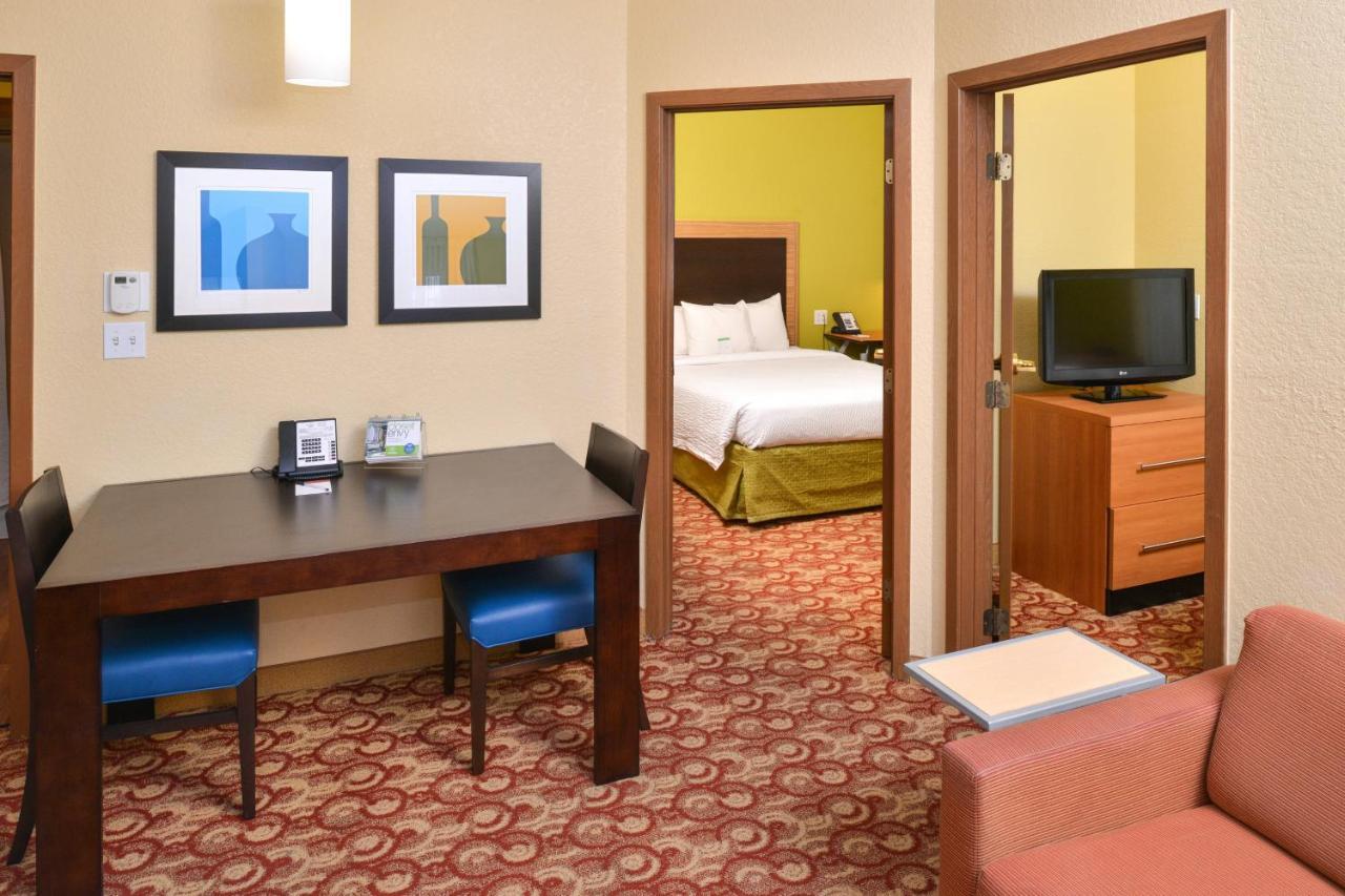 Hotel Towneplace Miami West Area 3*
