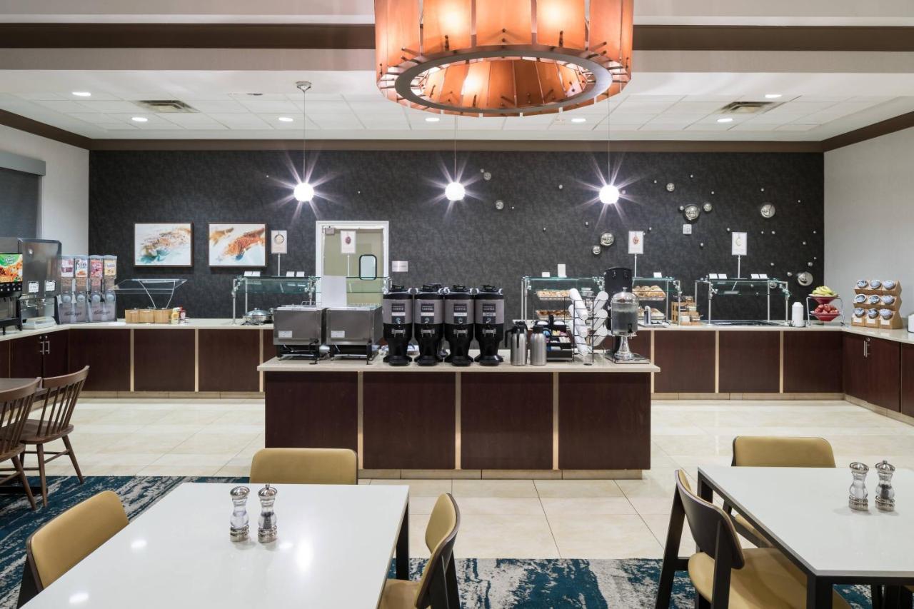 Fairfield By Marriott Orlando At Seaworld Hotel 3*