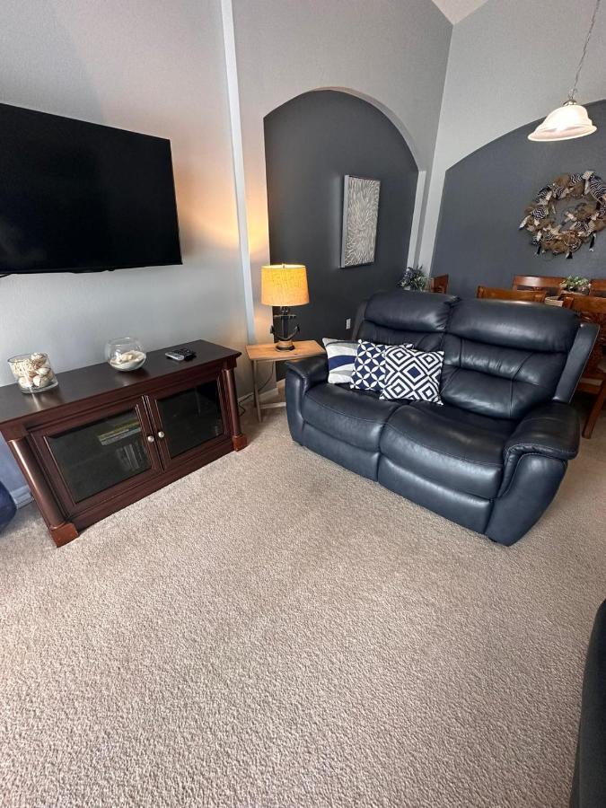 Sweet 4 Bedroom 3 Bath Pool & * Davenport