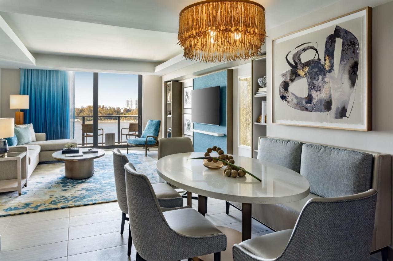 Jw Marriott Clearwater & Hotel Clearwater Beach