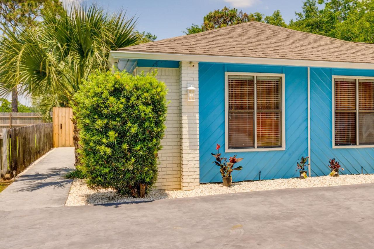 Vacation For 2 With Pool Access! *