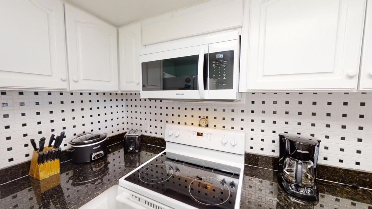 Holiday home Pinnacle Port B2-308