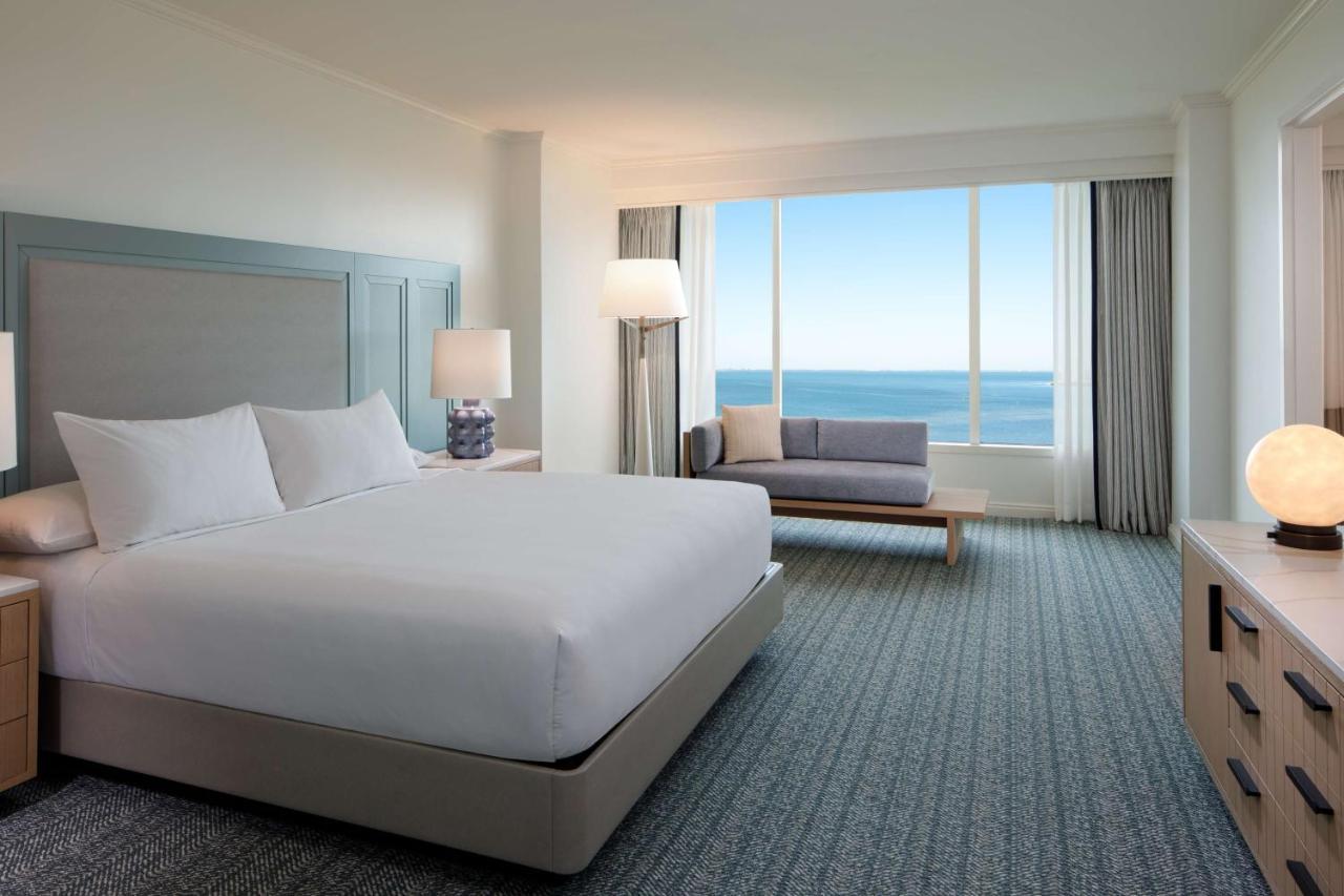 Grand Hyatt Bay