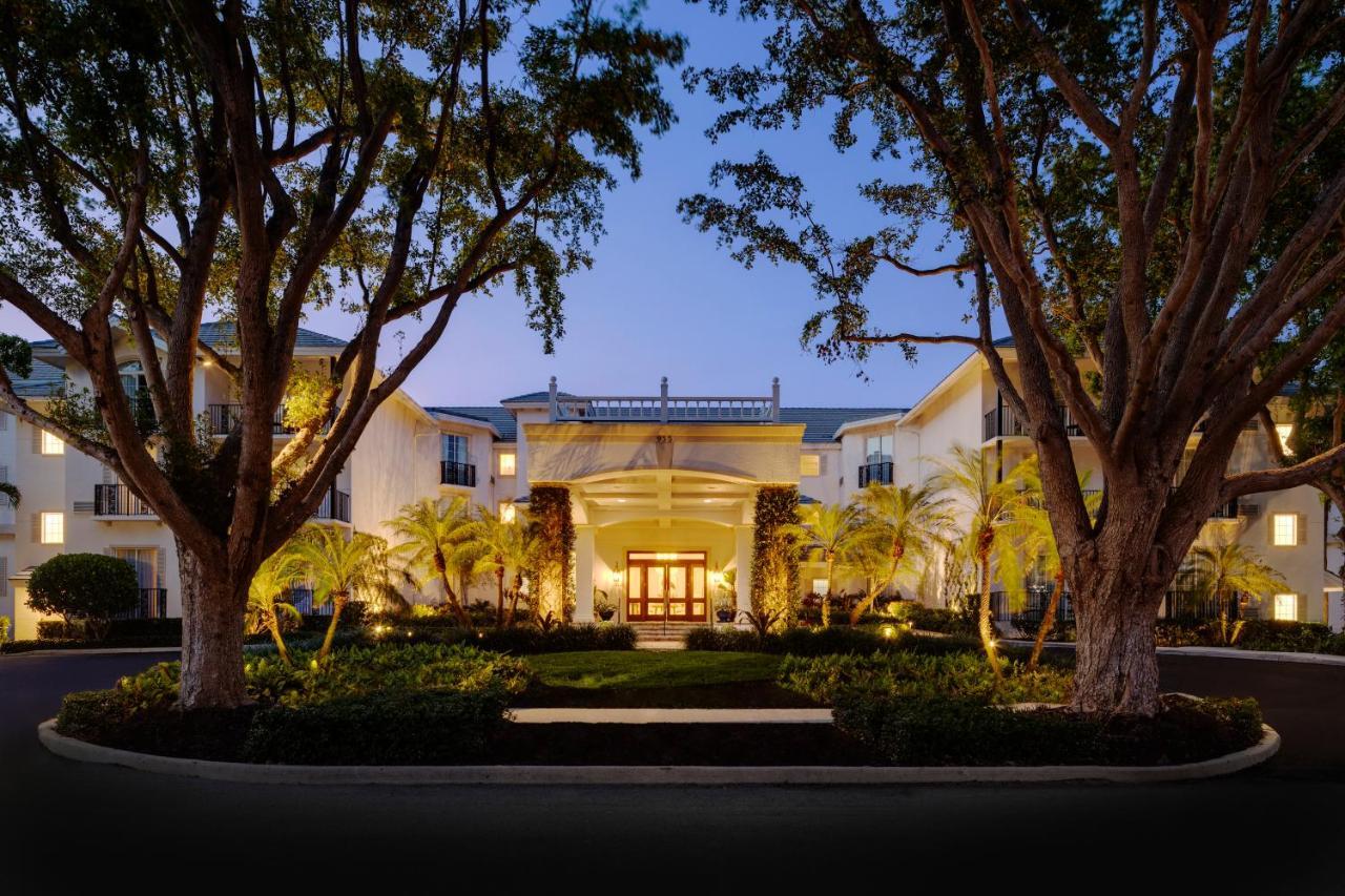 The Capri Hotel 4*