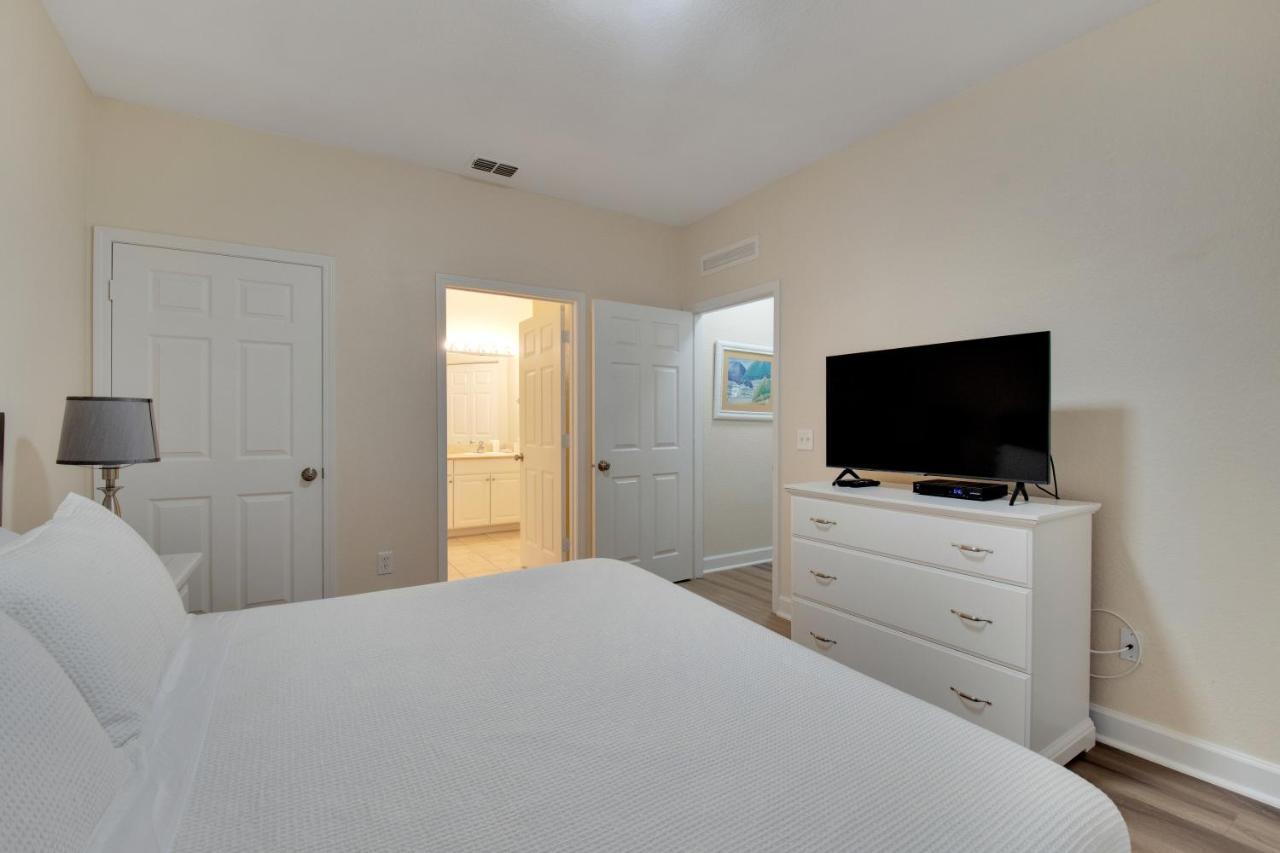 Holiday home Lucaya Village By Viva Homes Intl *