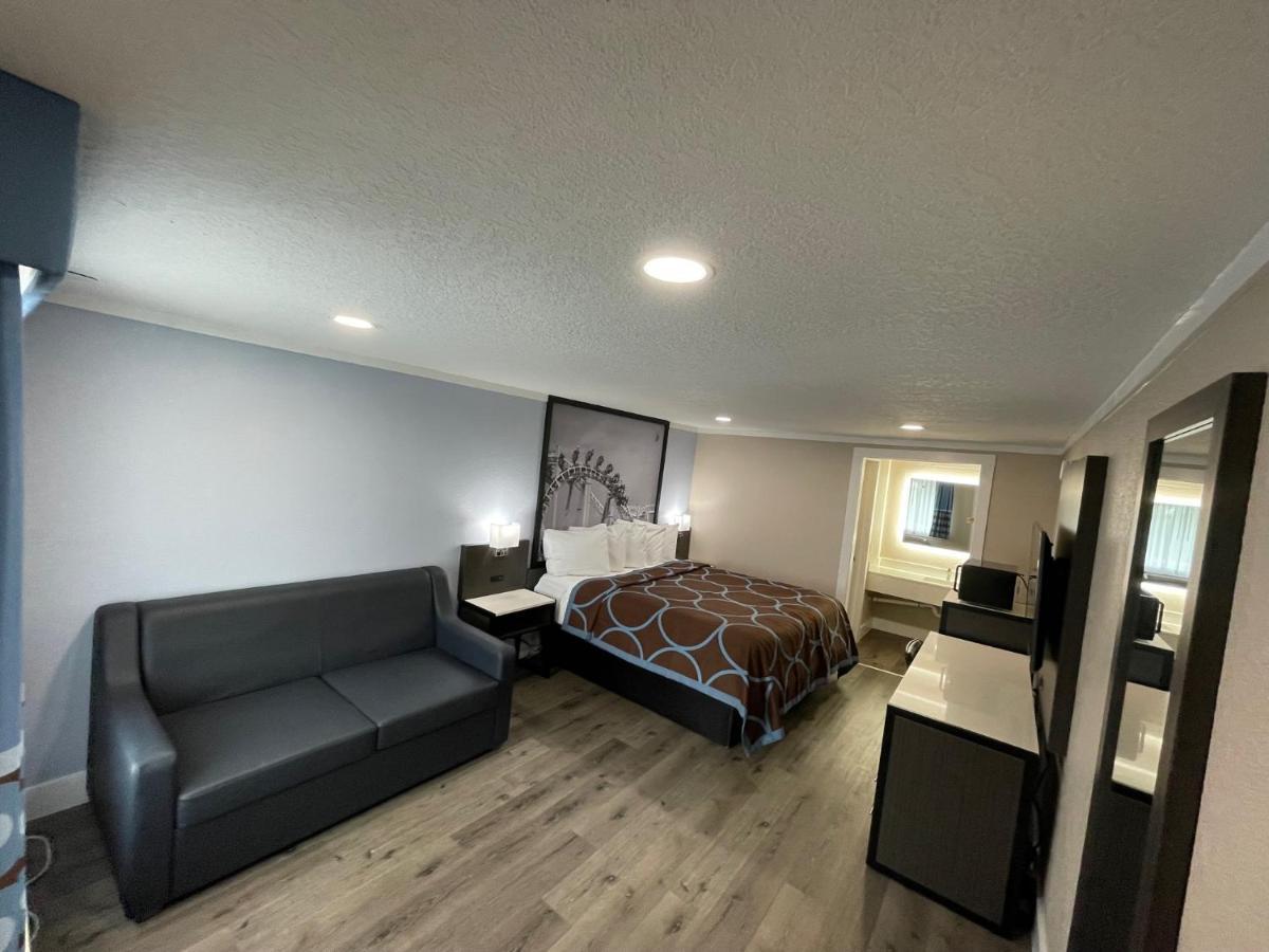 Super 8 By Wyndham Kissimmee-orlando