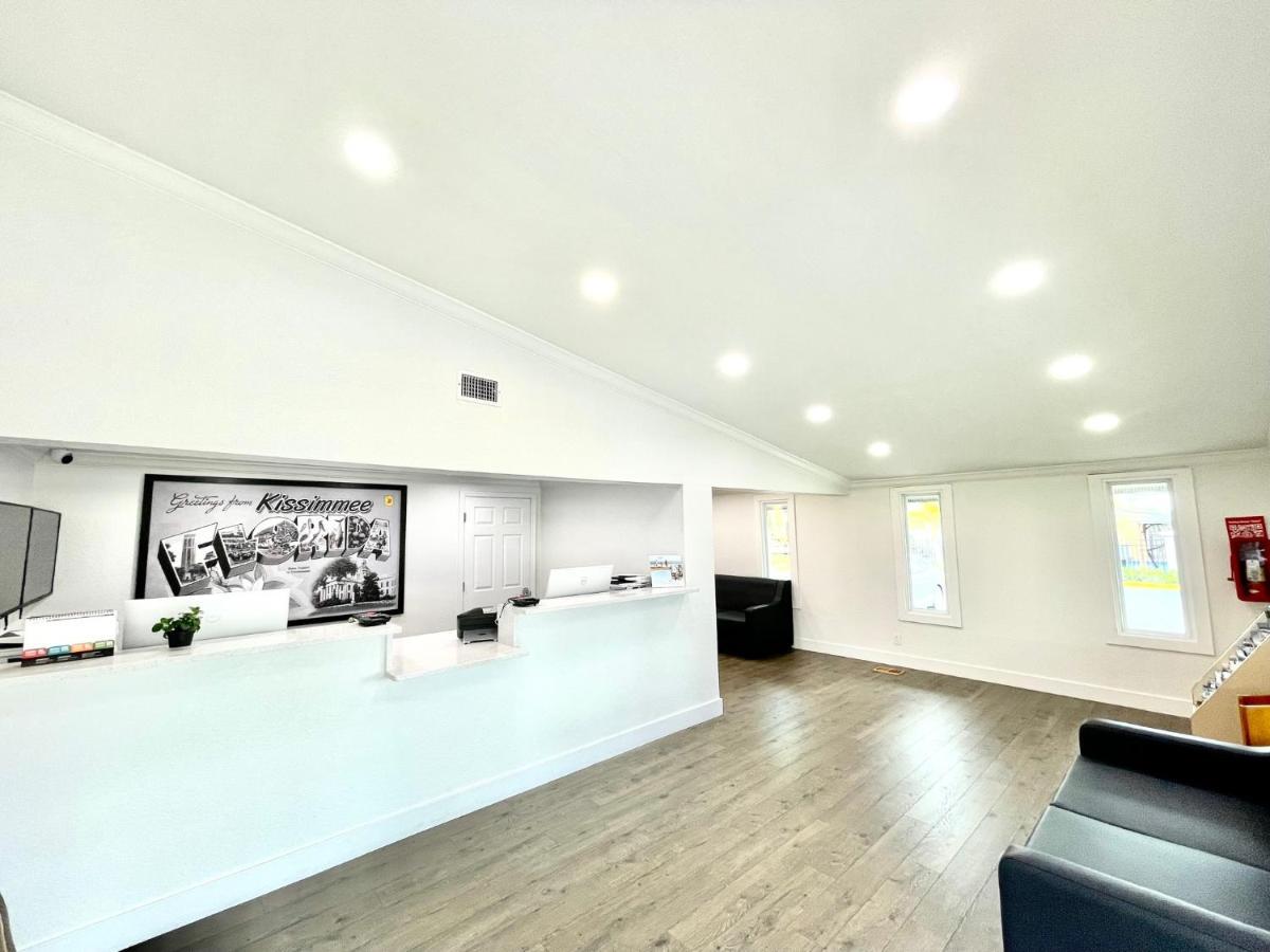 Super 8 By Wyndham Kissimmee-orlando