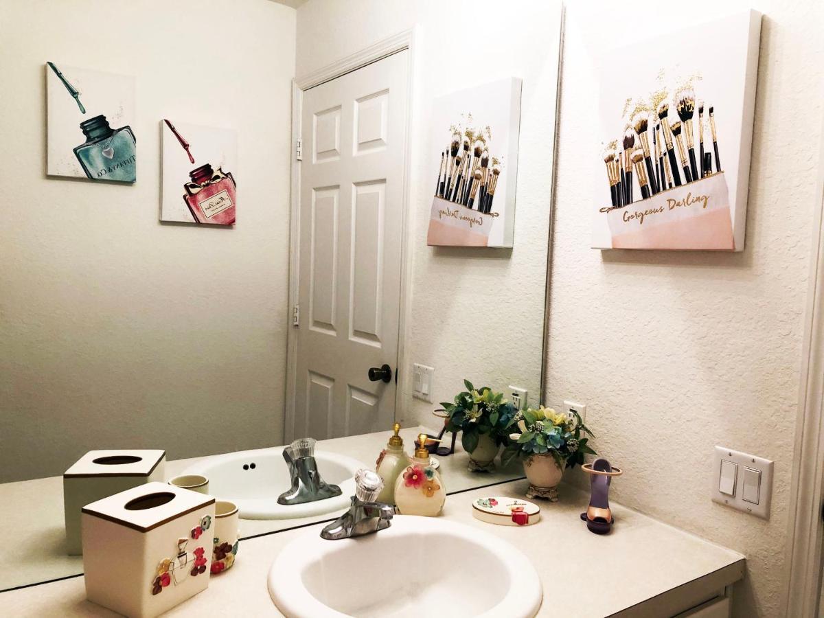 Windsor Hills - Enchanted Crystal Castle Holiday home