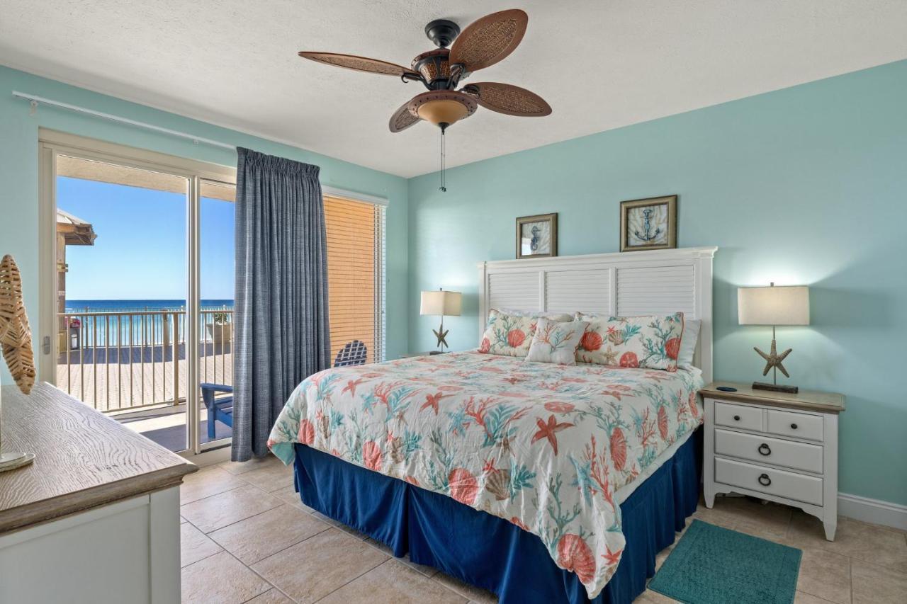 Apartment Treasure Island 0105