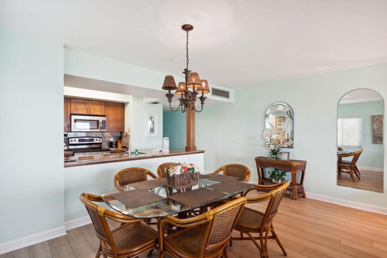 Land's End 11-307 Front - Premier Holiday home