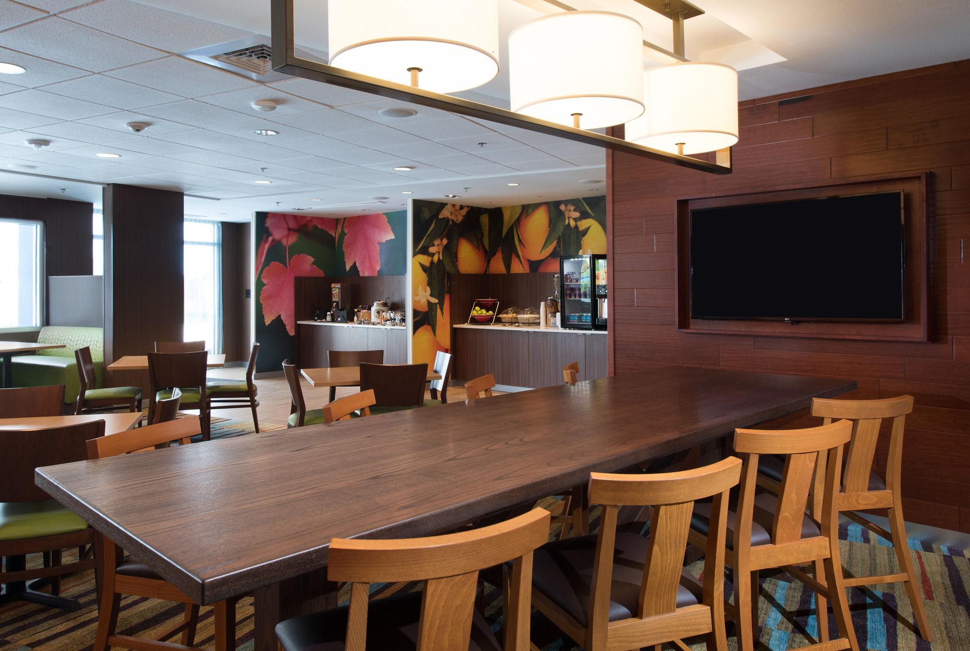 Hotel Fairfield Inn & Suites By Marriott Panama City Beach 3*