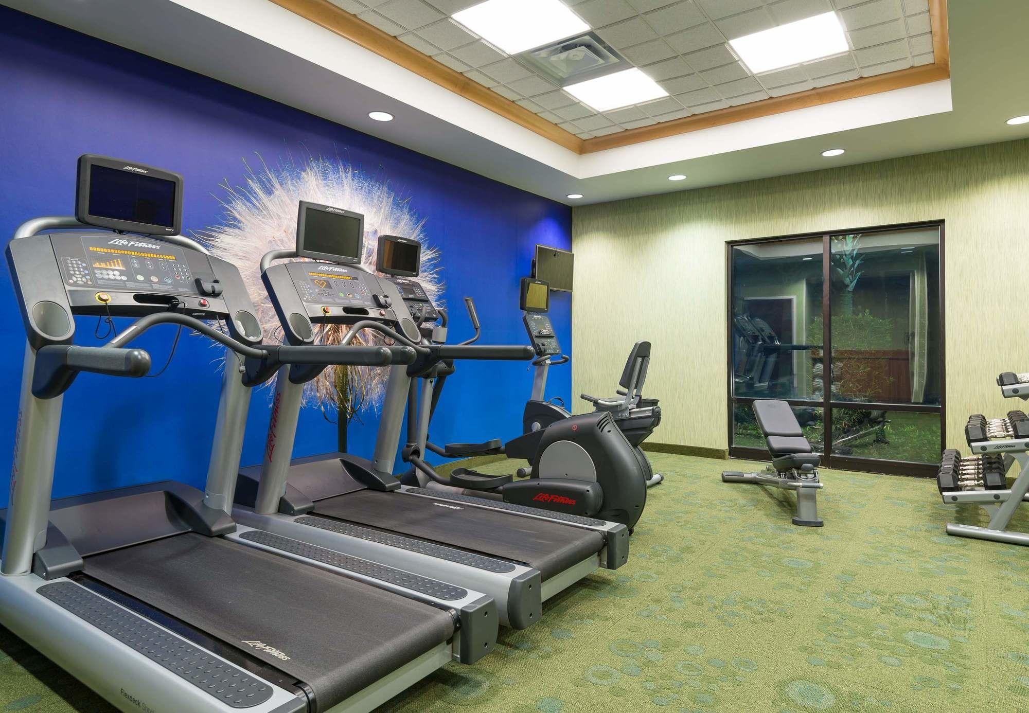 Springhill Myers Airport 3*